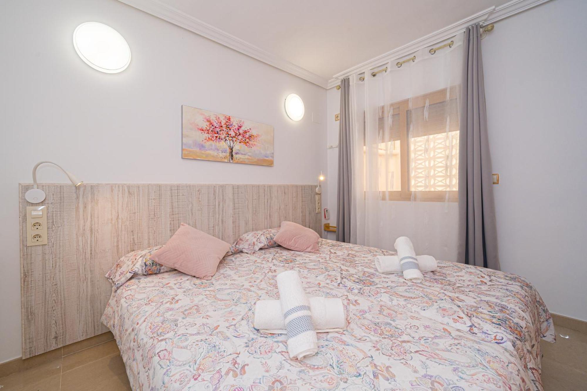 Front Line Apartment Jakarta 2 El Campello Exteriér fotografie